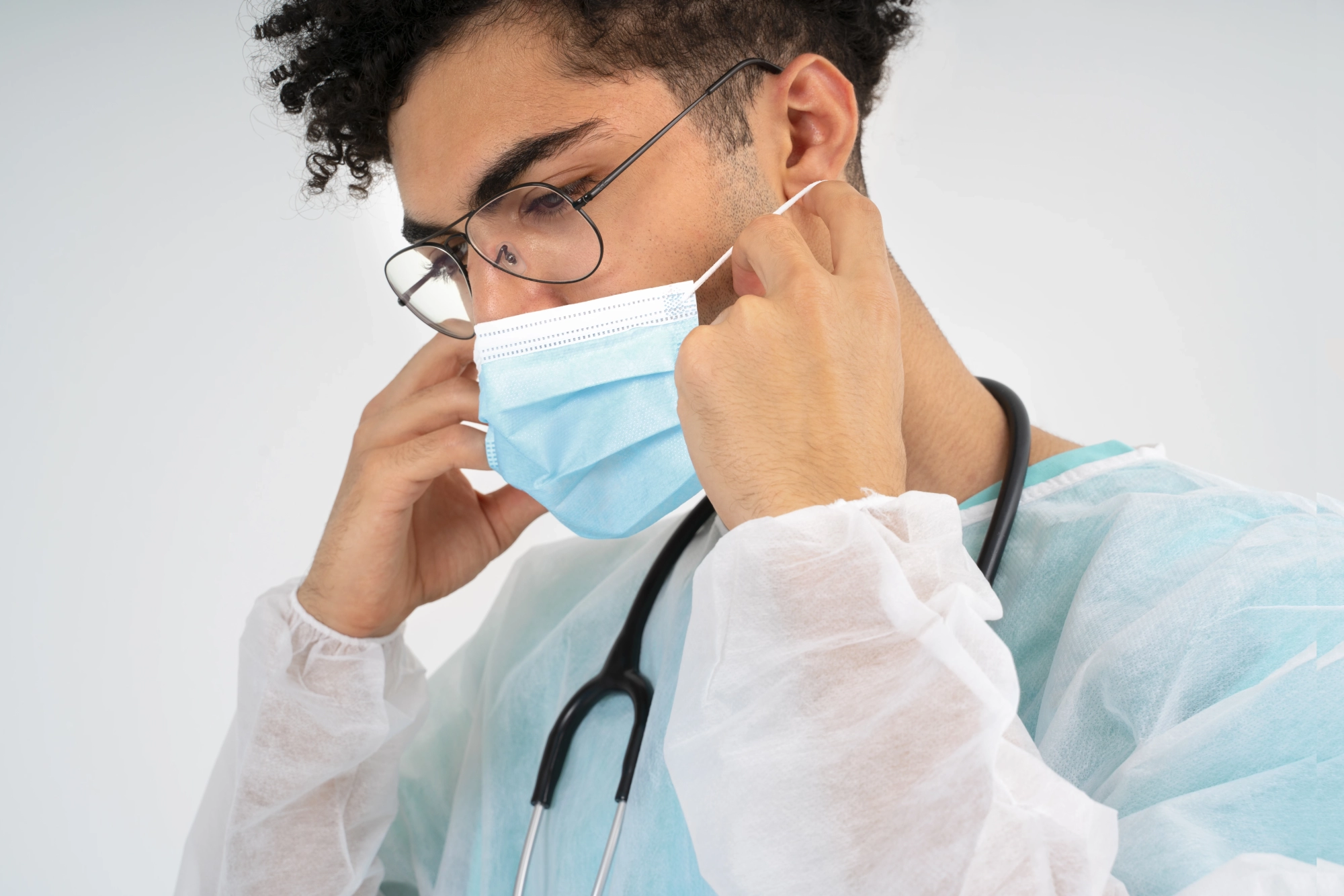 doctor-wearing-face-mask-side-view